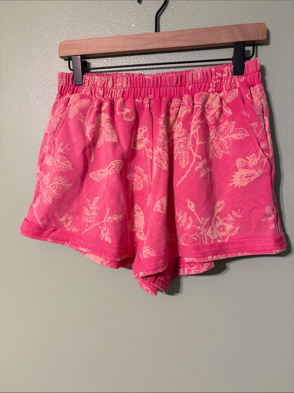Umgee Pink Floral Athletic Lounge Shorts
